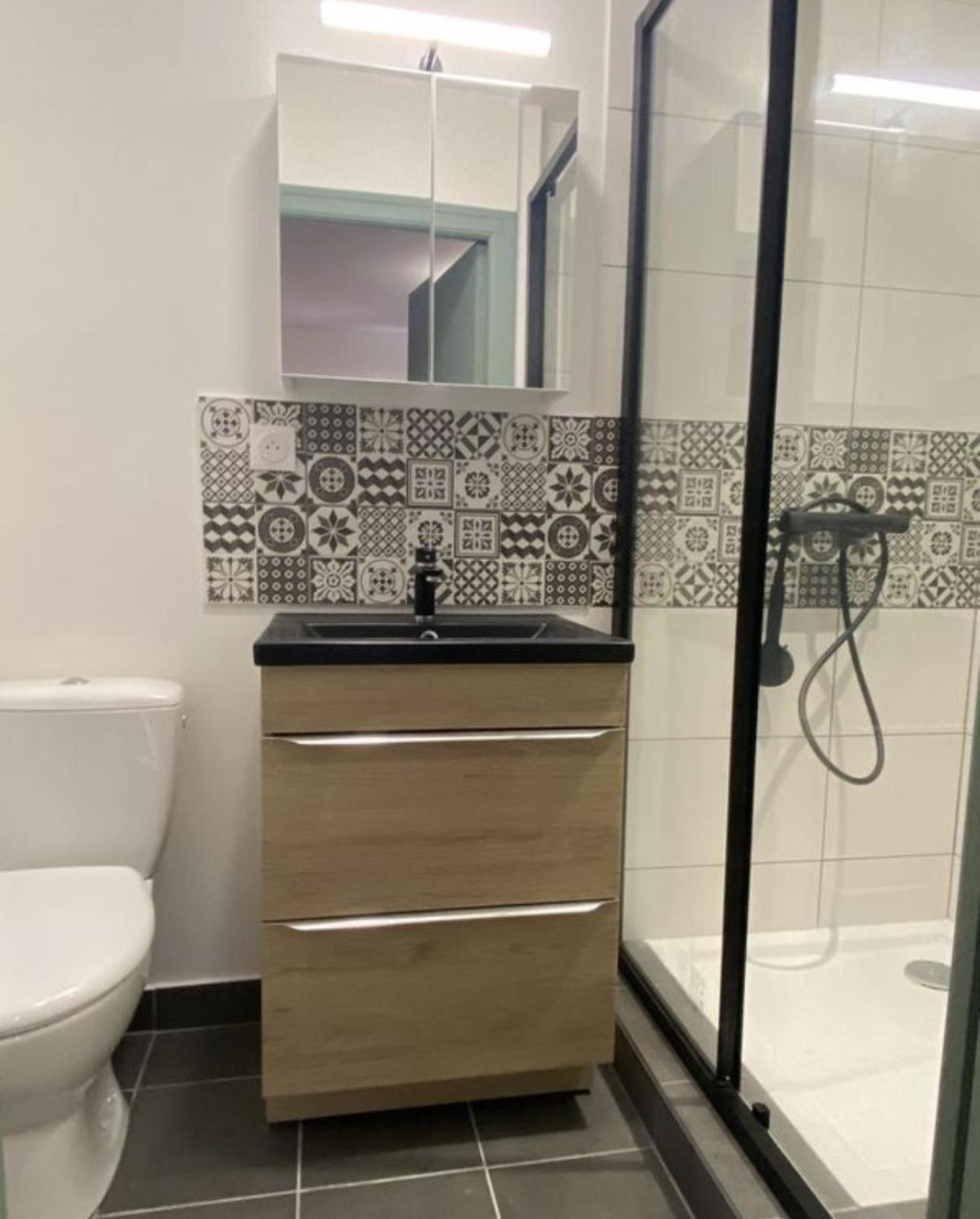 Appartement Proche Gare Сен-Бриё Экстерьер фото